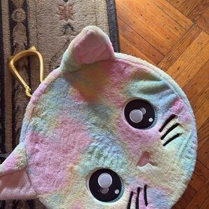 NA NA NA SURPRISE friends, plush children’s carry all.